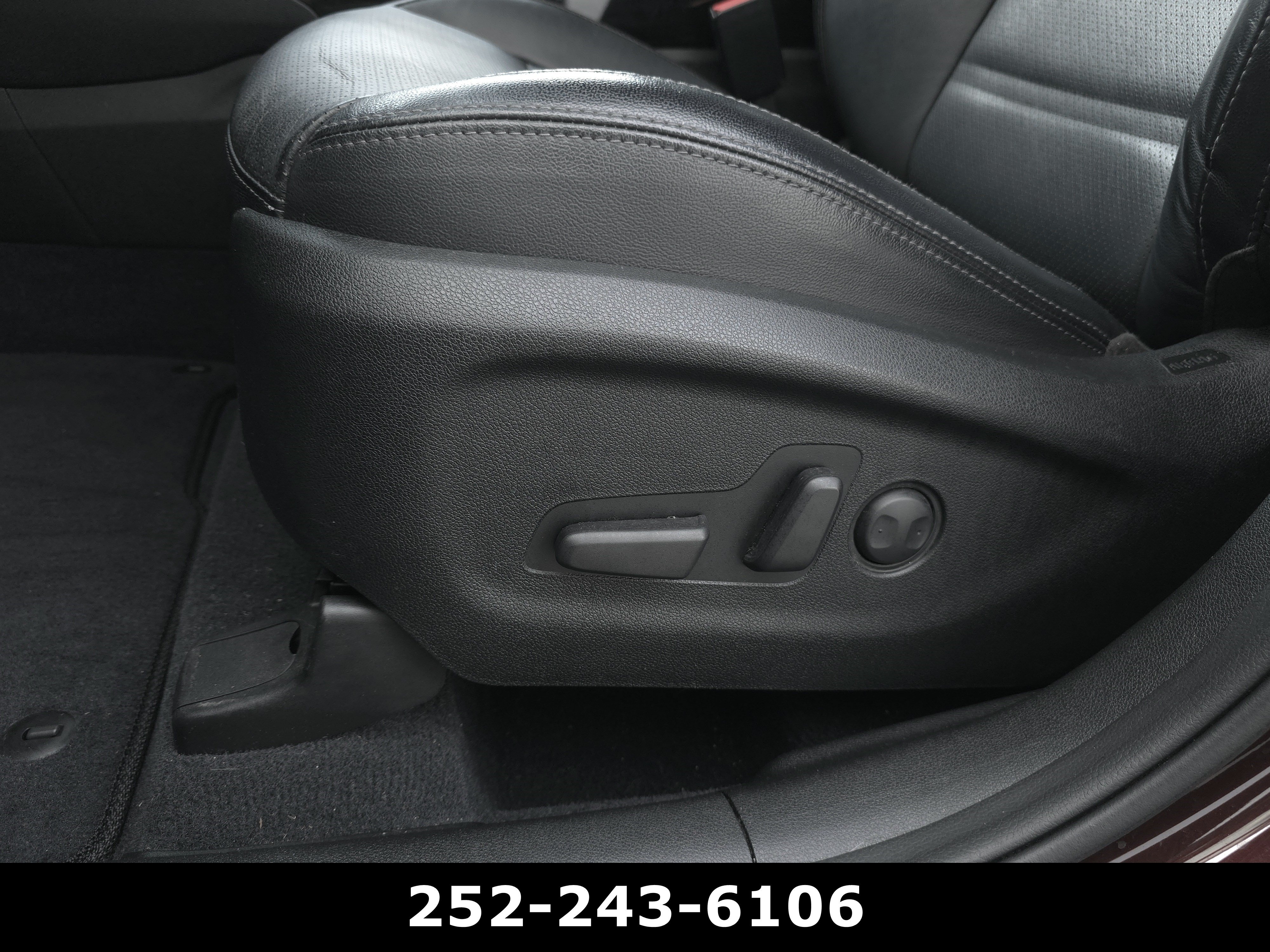 Used 2019 Kia Sorento EX FWD image 11
