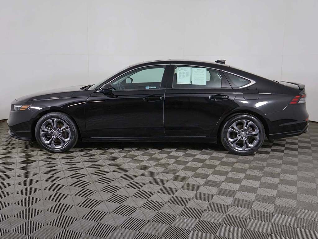 Used 2024 Honda Accord EX-L image 17