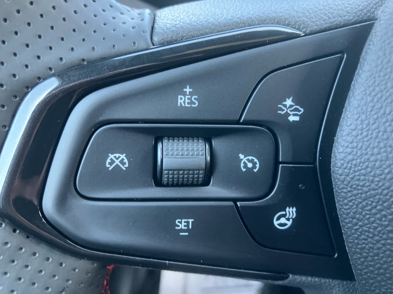 New 2026 Chevrolet TrailBlazer RS w/ Convenience Package image 18