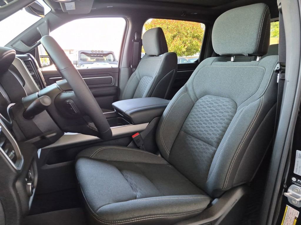 New 2026 RAM 1500 Big Horn AWD/4WD image 15