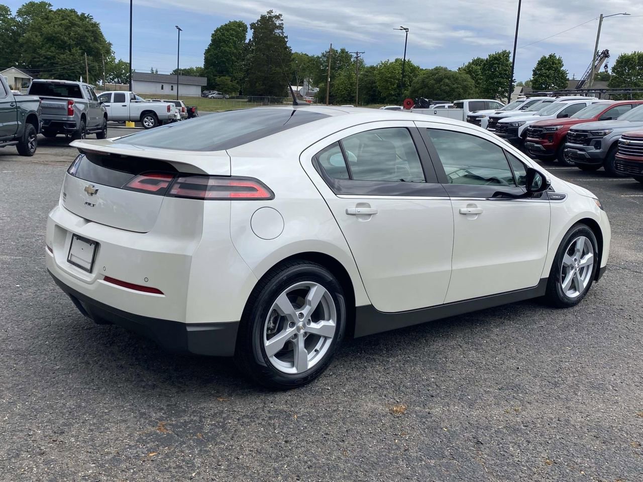 Used 2013 Chevrolet Volt Premium w/ Premium Trim Package FWD image 6