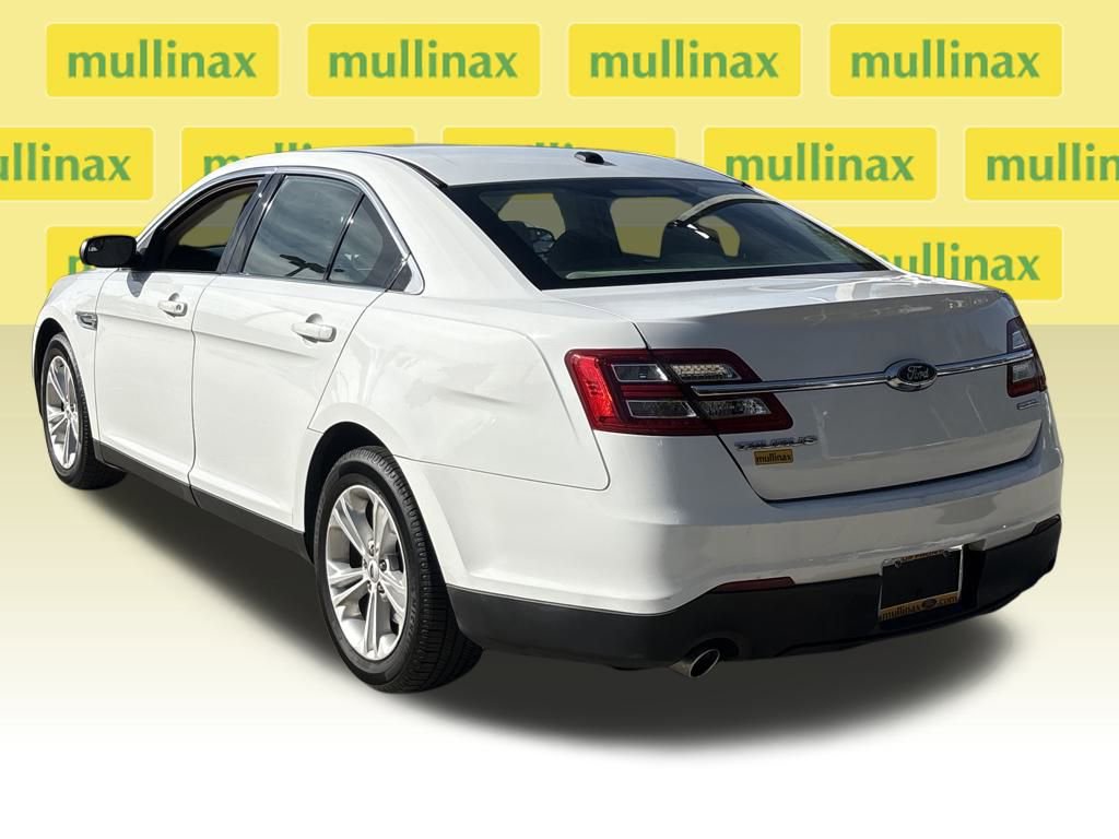 Certified 2017 Ford Taurus SE image 10