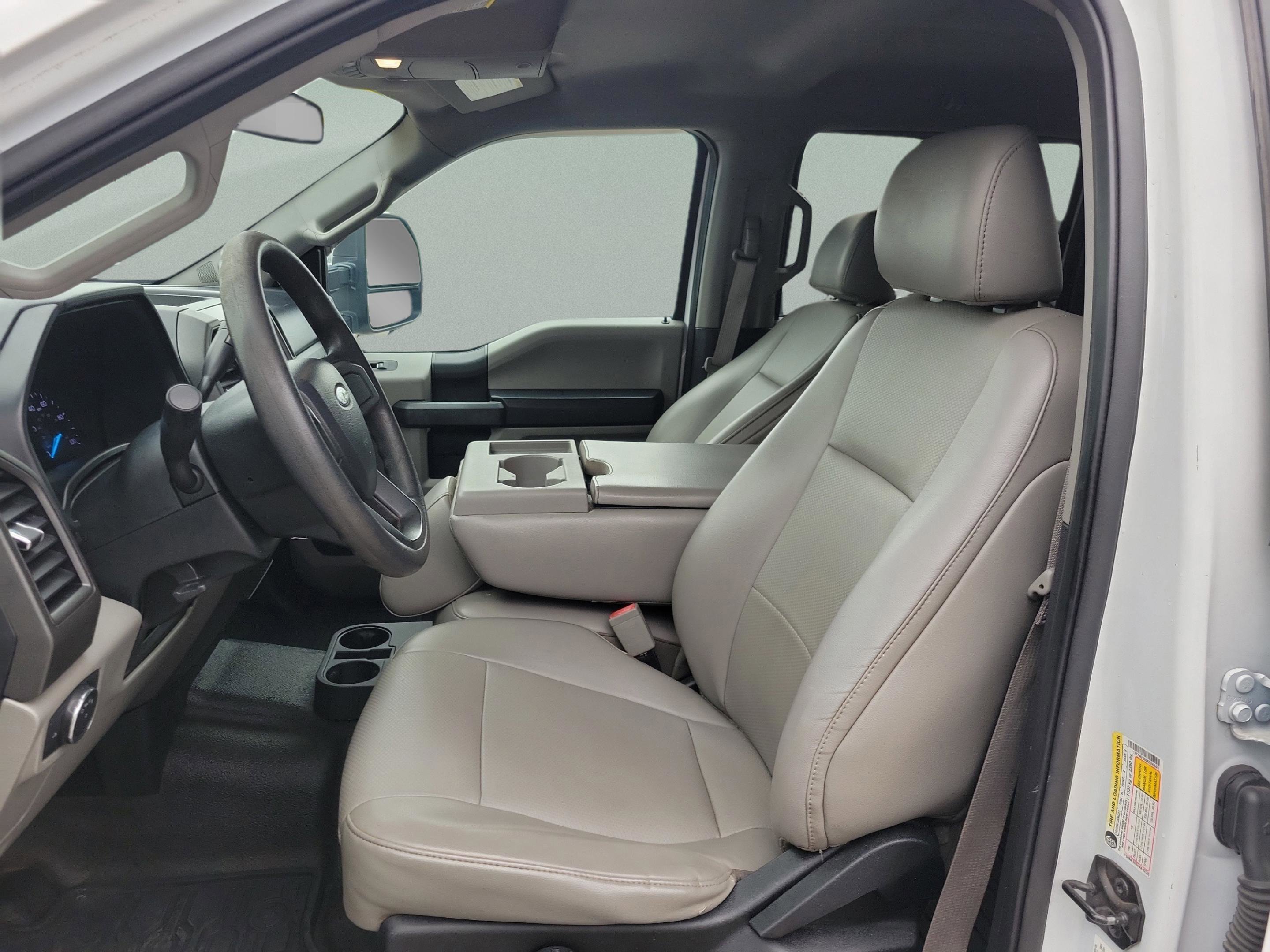 Used 2019 Ford F250 XL w/ Power Equipment Group image 8