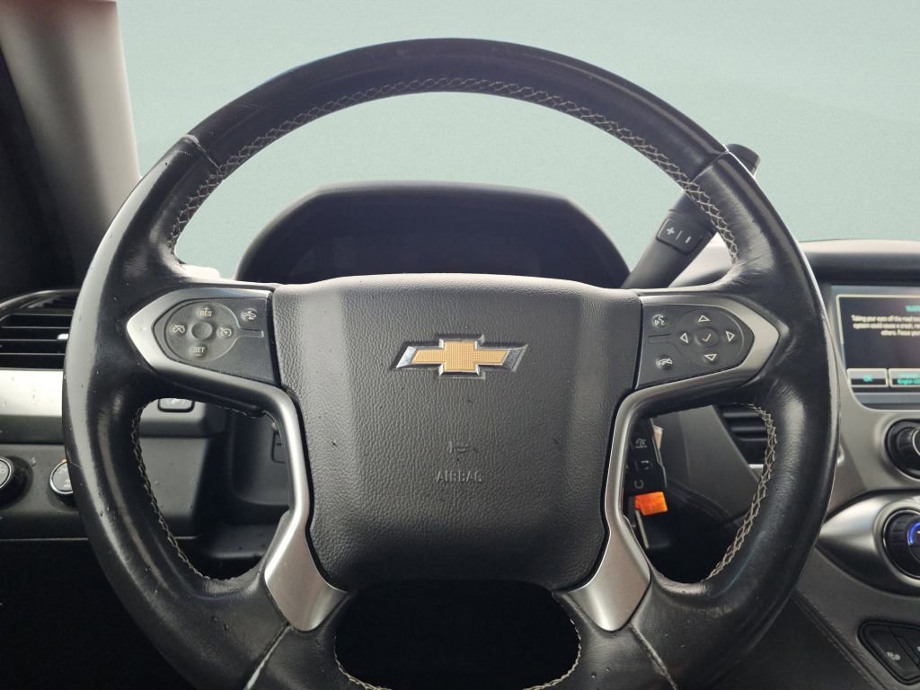 Used 2015 Chevrolet Suburban LT image 29