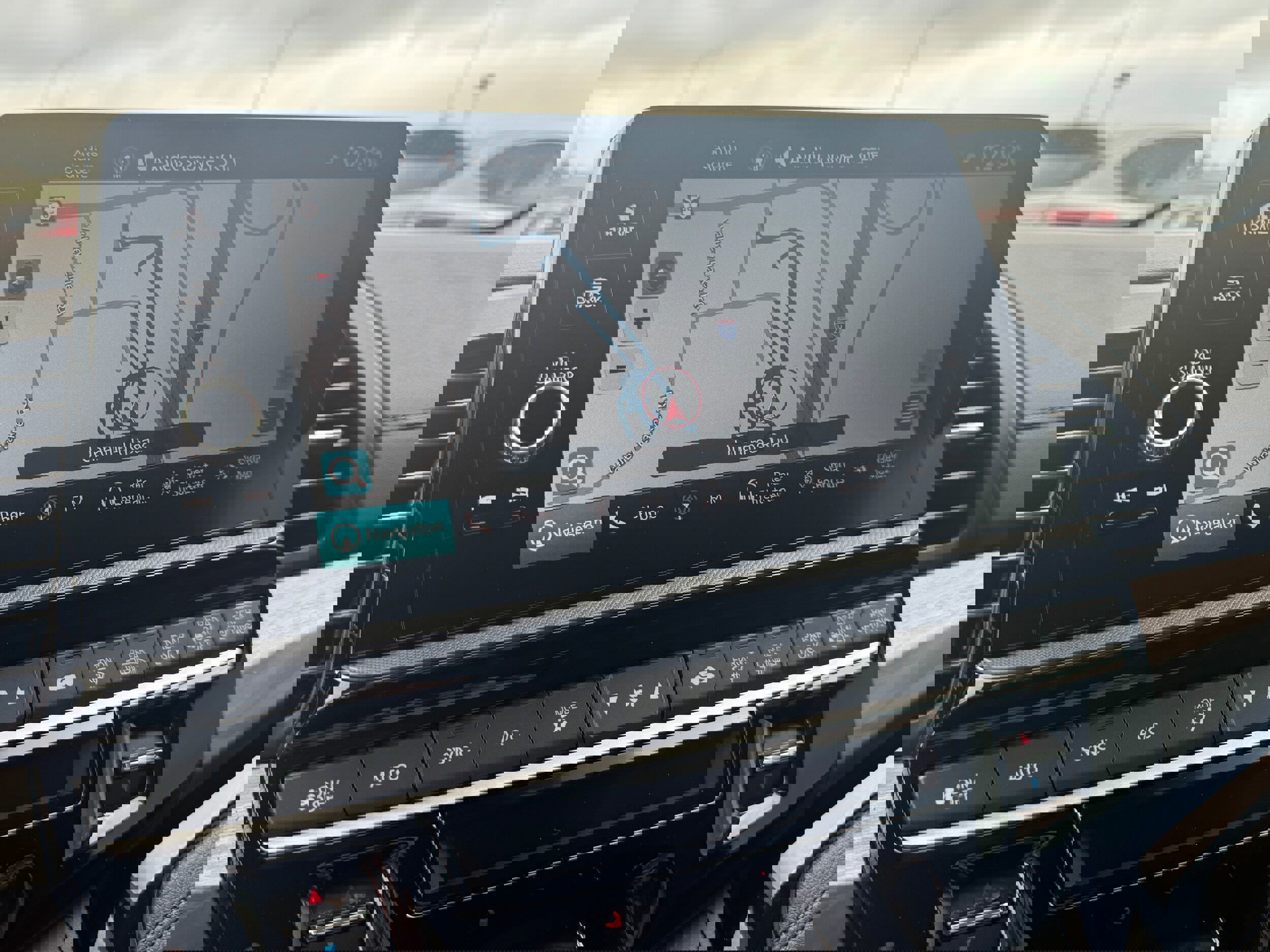 Used 2025 Honda Odyssey Elite image 20