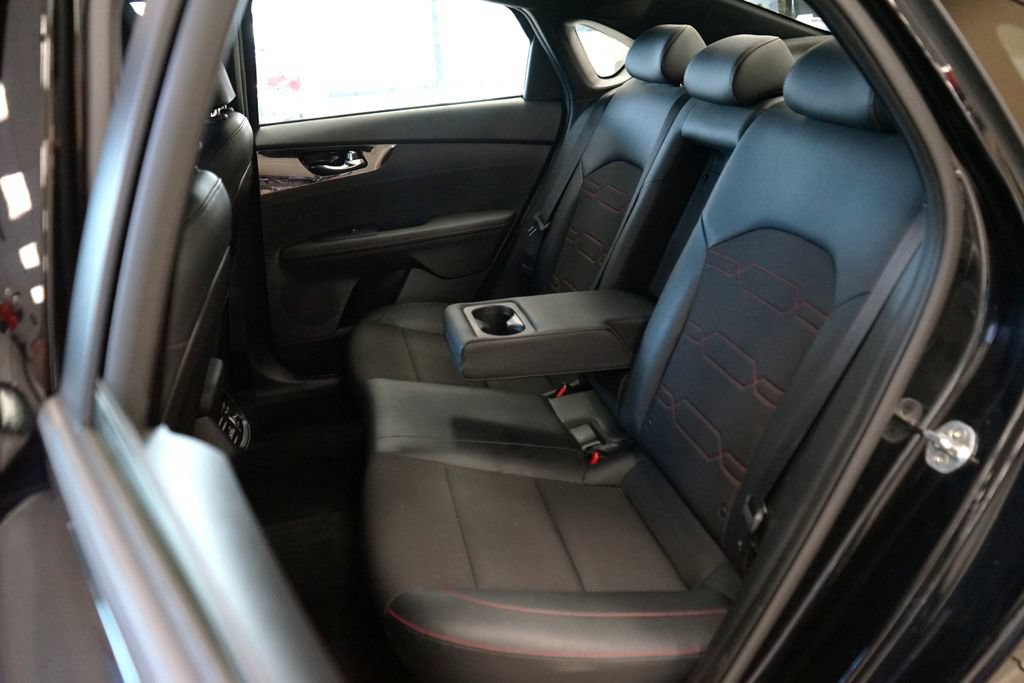 Used 2021 Kia Forte GT FWD image 45