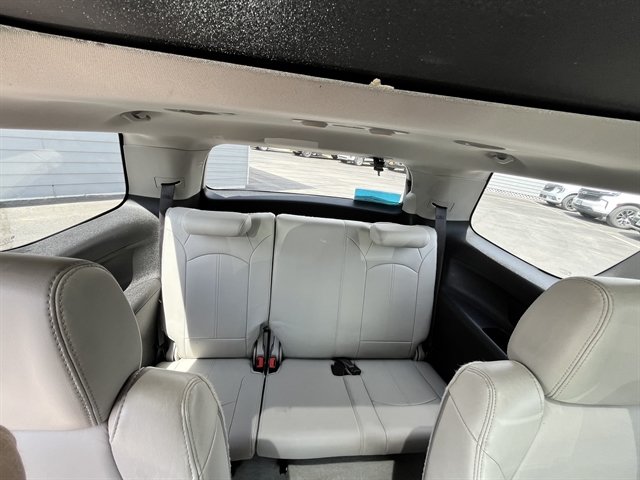 Used 2012 GMC Acadia SLT w/ Technology Package AWD/4WD image 40
