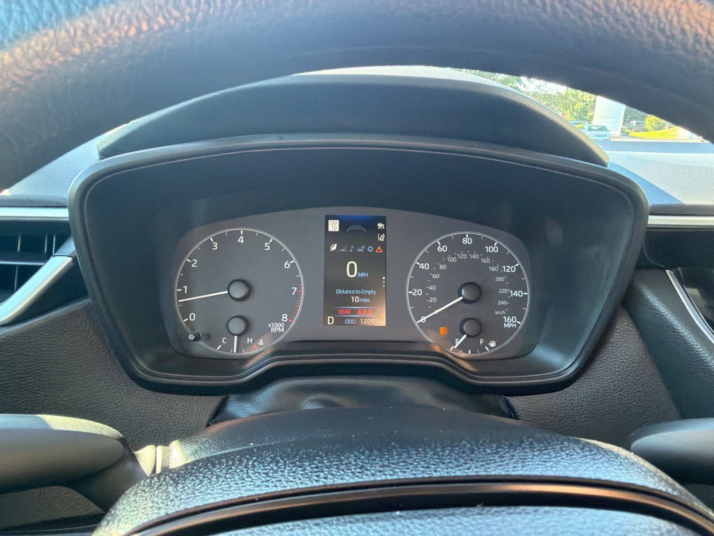 Certified 2025 Toyota Corolla LE FWD image 19