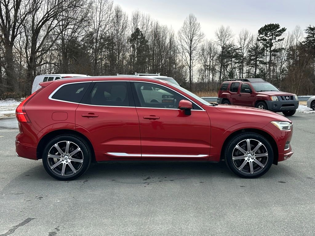 Used 2019 Volvo XC60 T5 Inscription image 9