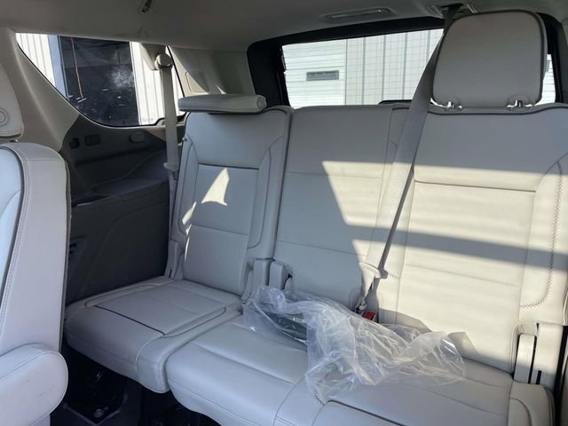 Used 2021 GMC Yukon Denali w/ Denali Premium Package AWD/4WD image 12