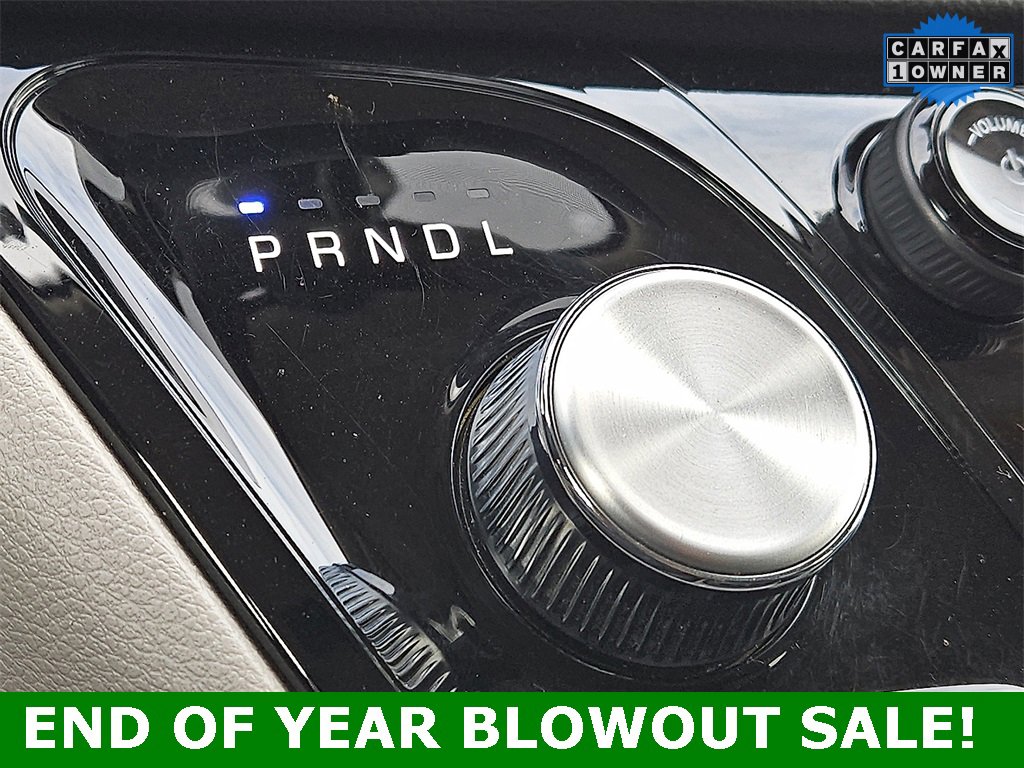 Used 2024 Chrysler Pacifica Touring-L image 20