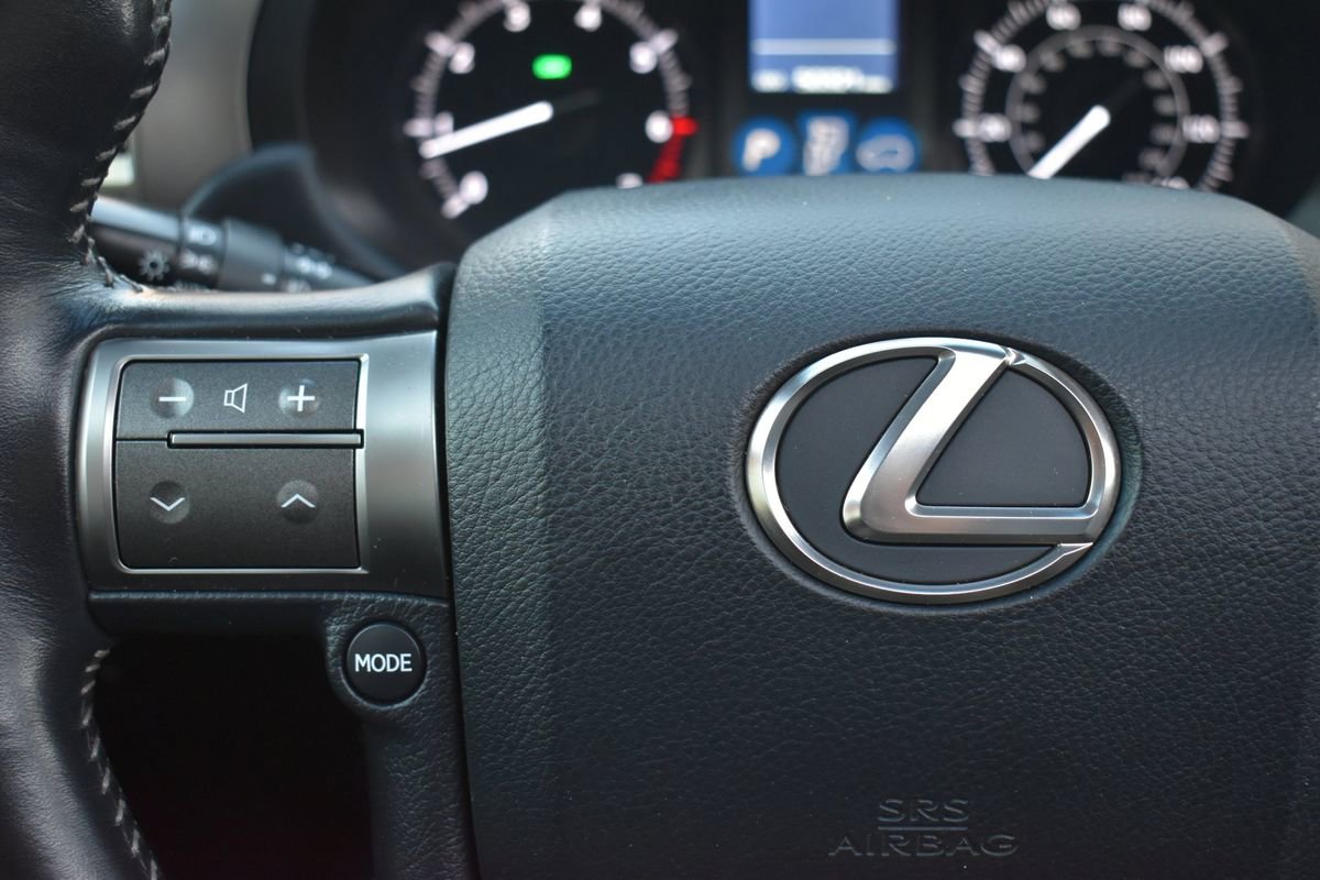 Used 2014 Lexus GX 460 w/ Premium Package image 24
