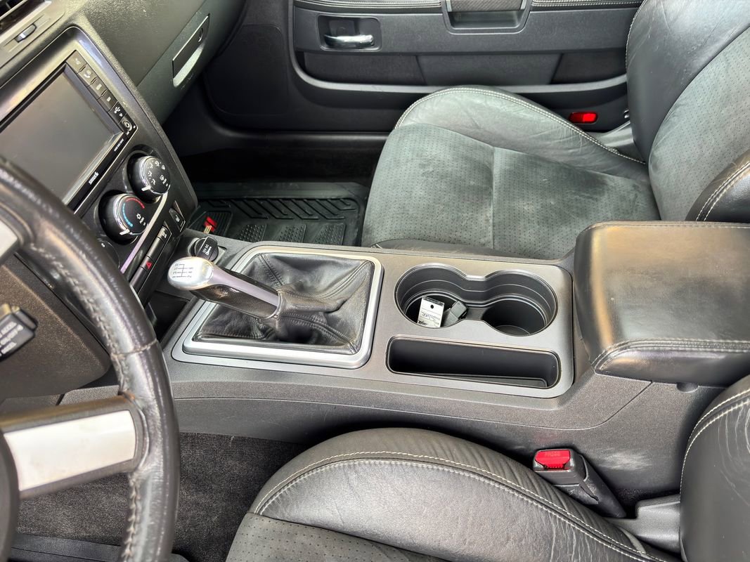 Used 2009 Dodge Challenger SRT8 w/ SRT Option Group II RWD image 19