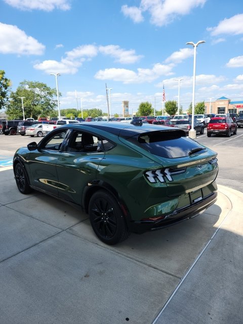 New 2026 Ford Mustang Mach-E Premium w/ Sport Appearance Package AWD/4WD image 6