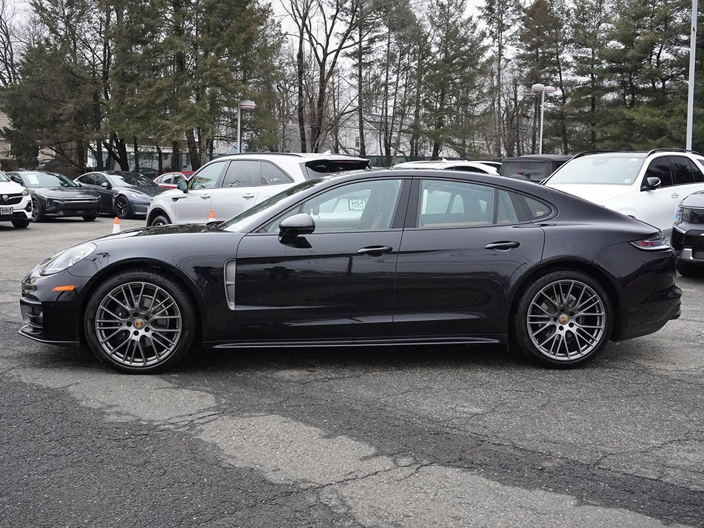 Used 2023 Porsche Panamera 4 Platinum Edition image 20