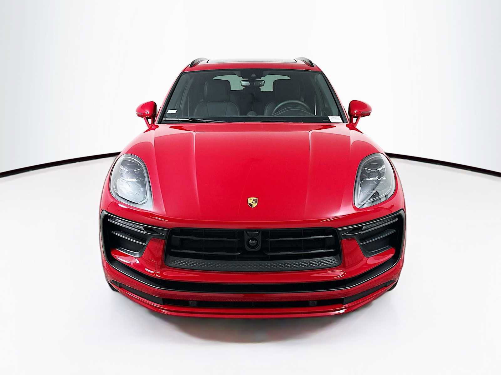 New 2026 Porsche Macan image 6