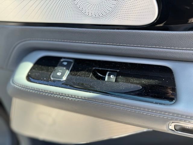 Used 2020 Lincoln Aviator Reserve w/ Equipment Group 202A image 15