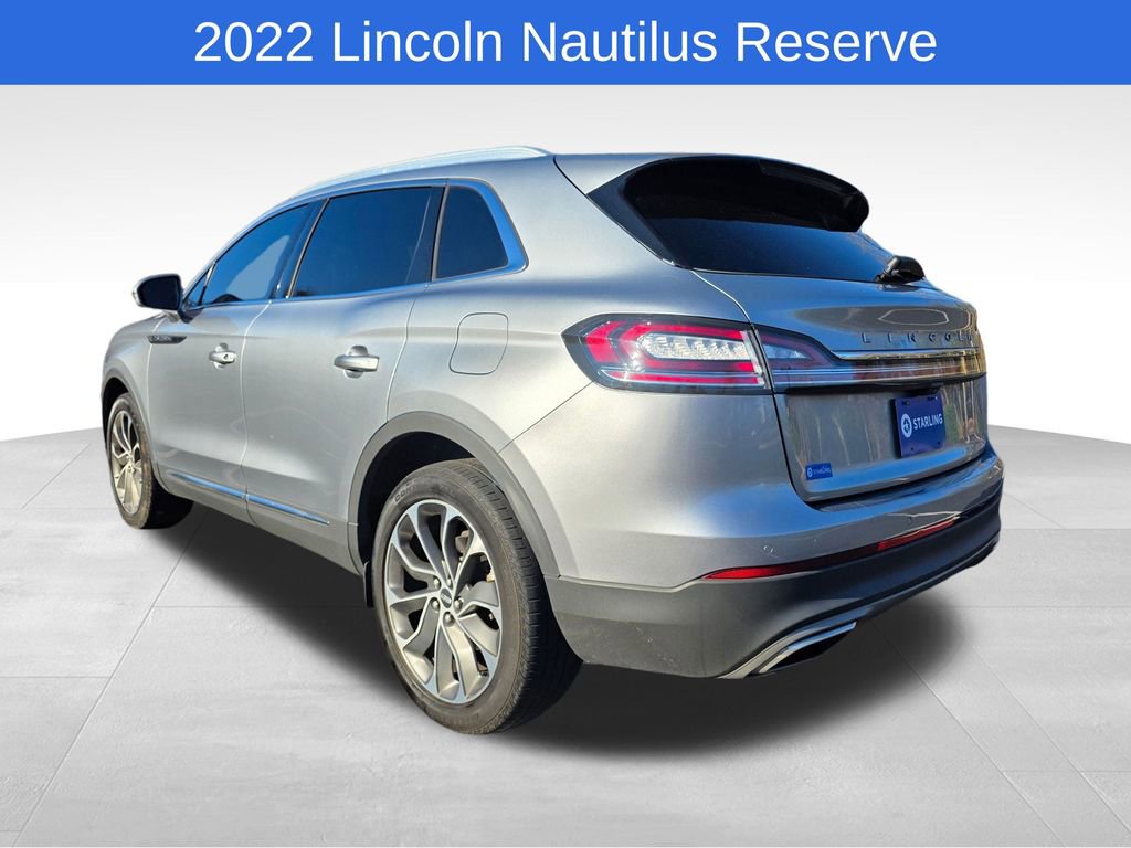 Used 2022 Lincoln Nautilus Reserve w/ Luxury Package image 6