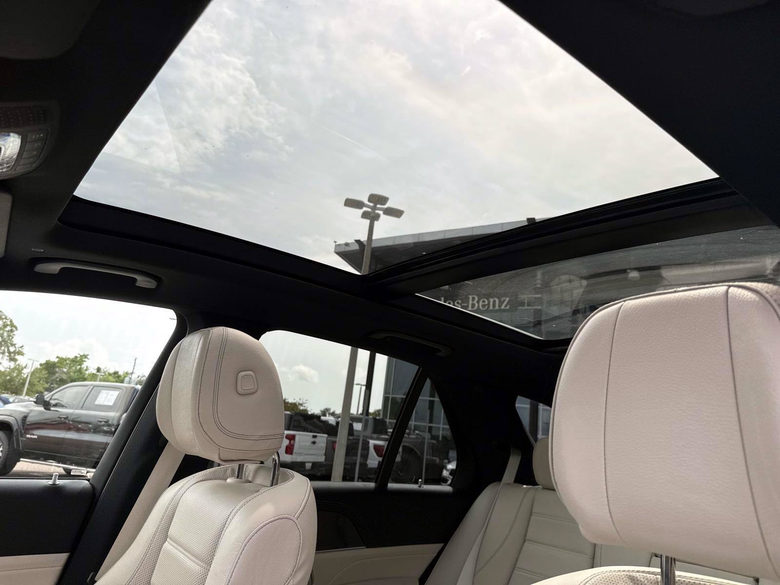 Certified 2024 Mercedes-Benz GLE 450e 4MATIC image 24