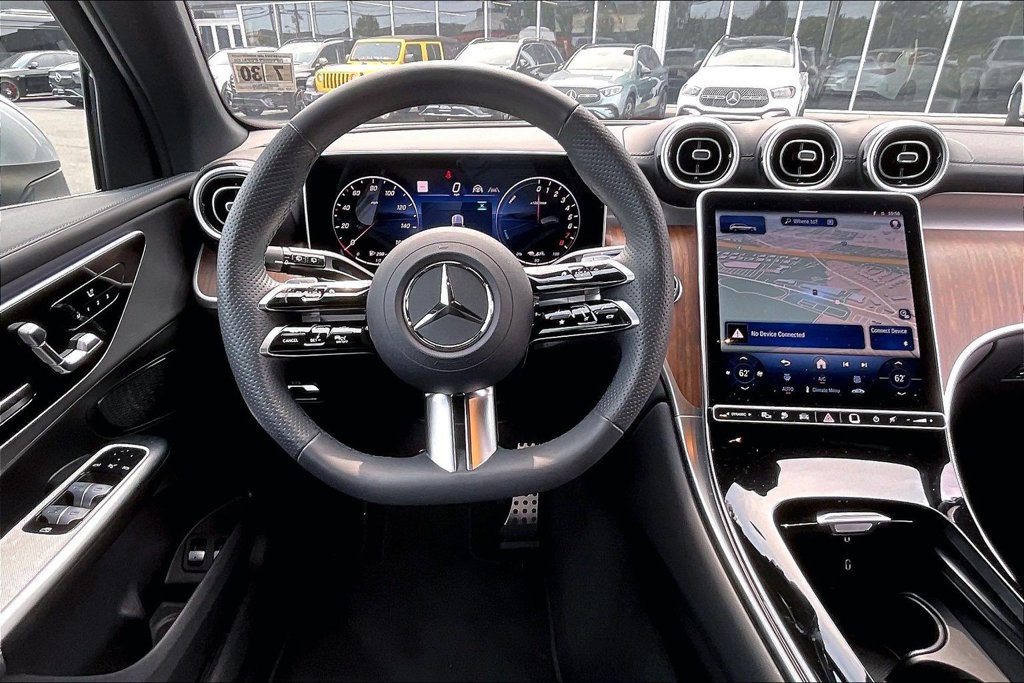 Certified 2025 Mercedes-Benz GLC 350e 4MATIC image 5