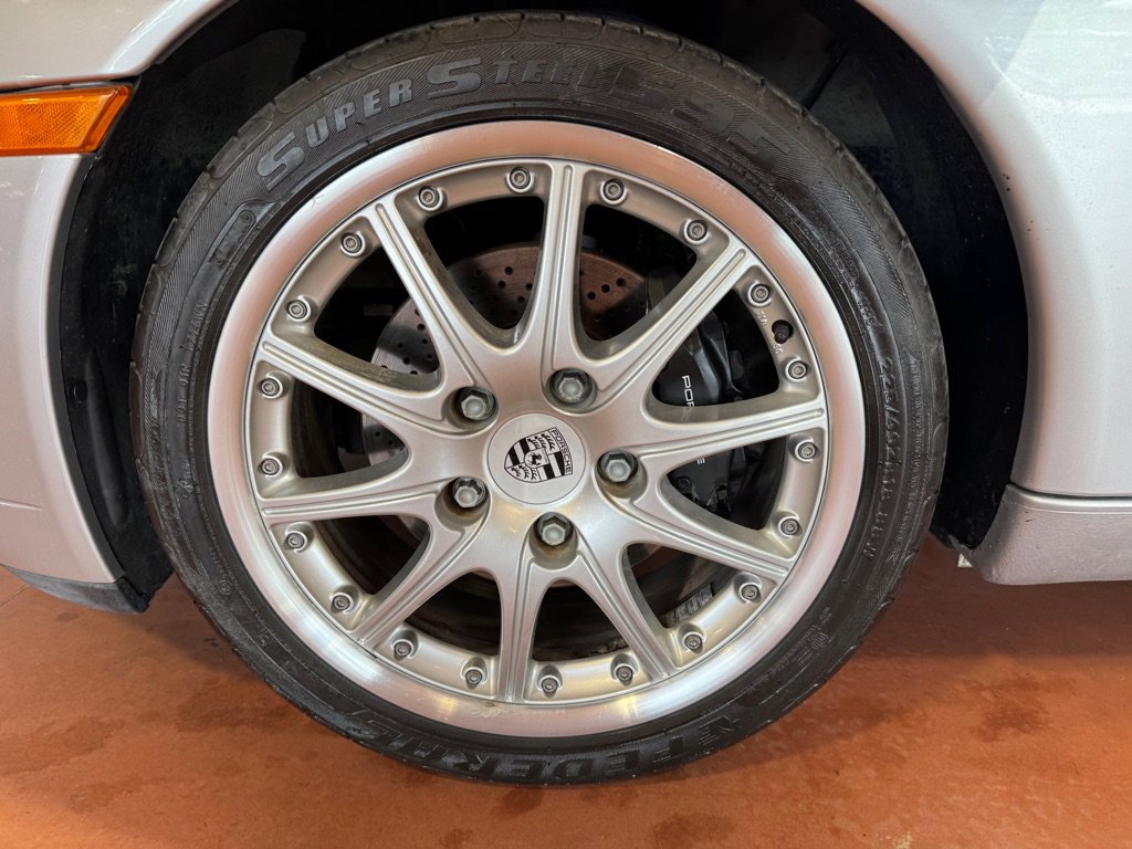 Used 2001 Porsche 911 Cabriolet image 12