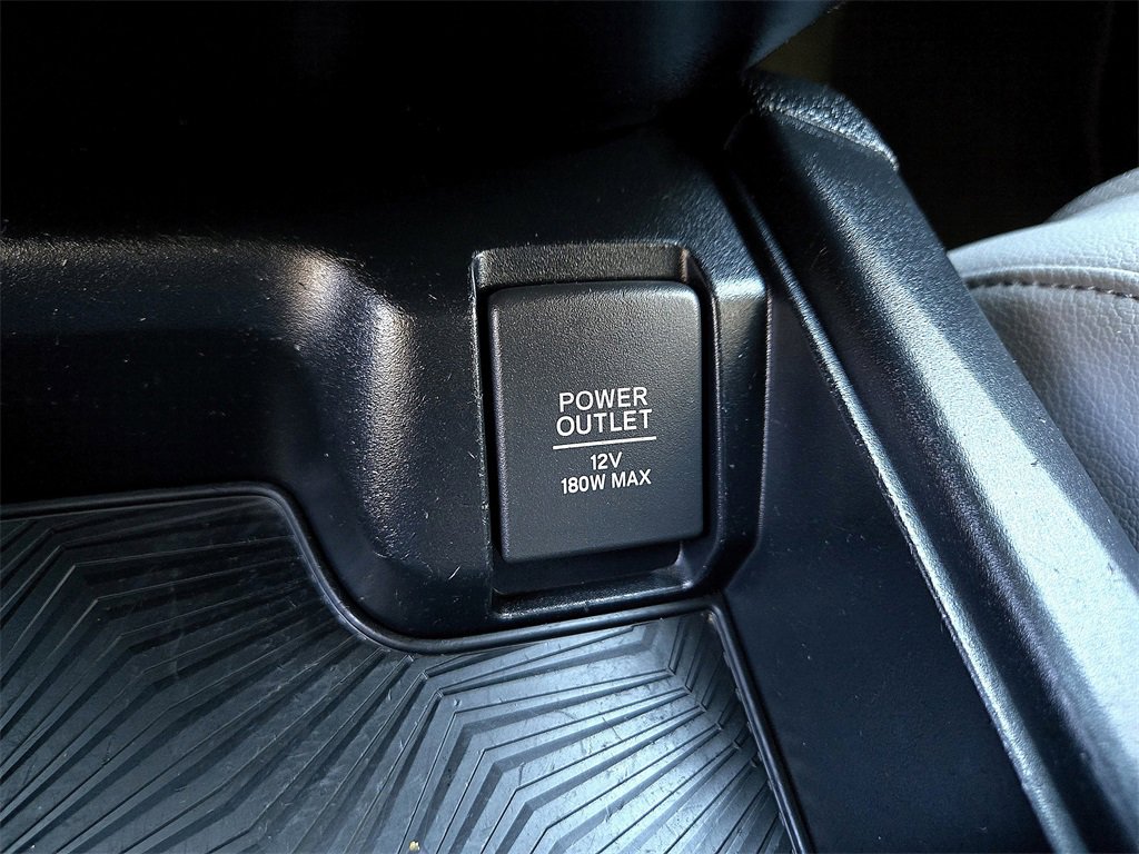 Used 2017 Honda CR-V Touring image 22