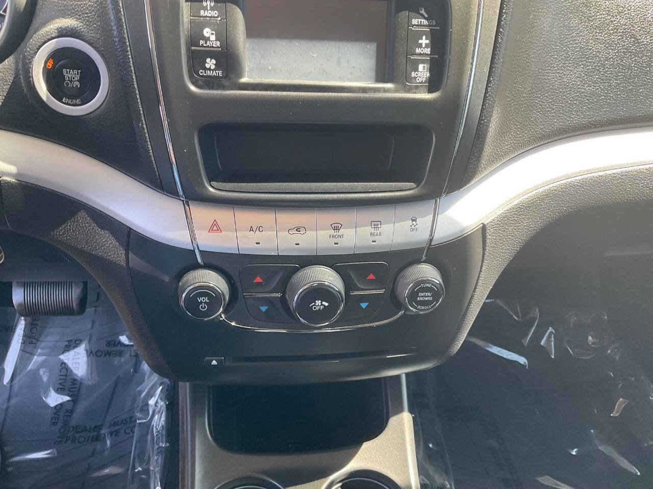 Used 2015 Dodge Journey American Value Package w/ Flexible Seating Group FWD image 17