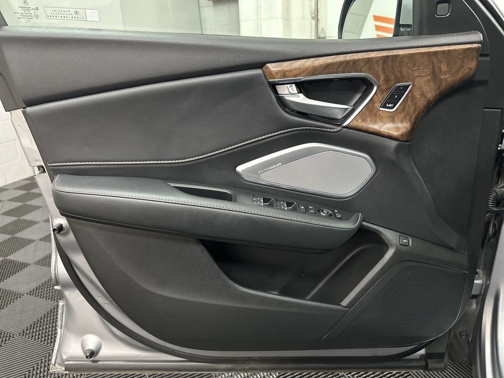 Used 2024 Acura RDX Advance Package image 17