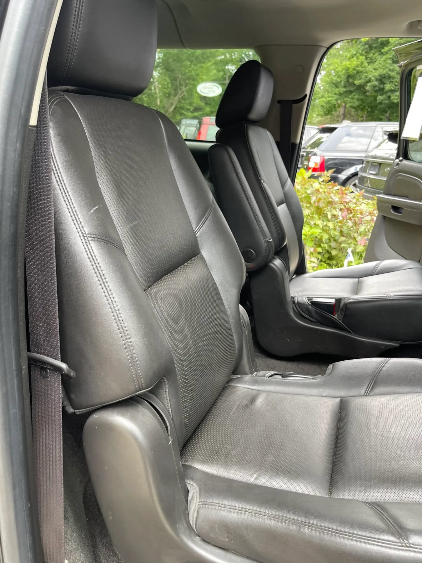 Used 2013 GMC Yukon XL Denali AWD/4WD image 28
