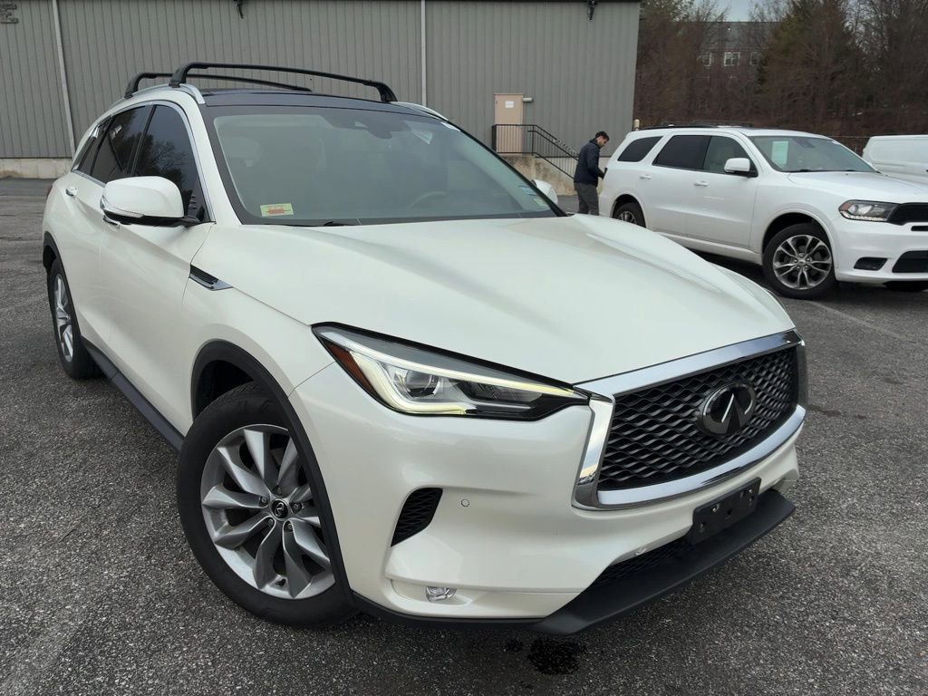 Used 2019 INFINITI QX50 Essential w/ Premium Heat Package image 1