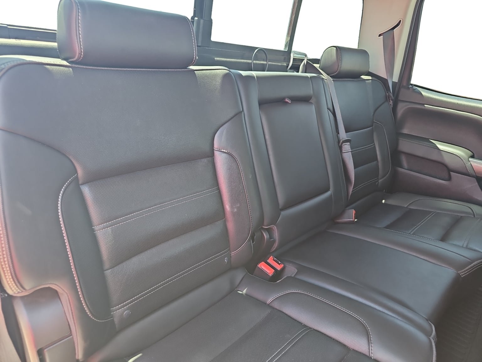 Used 2019 GMC Sierra 3500 Denali w/ Duramax Plus Package AWD/4WD image 18