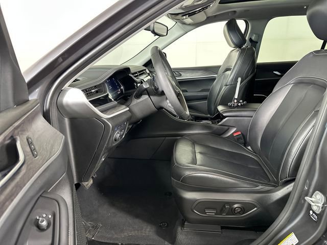 Used 2022 Jeep Grand Cherokee Limited 4xe AWD/4WD image 11