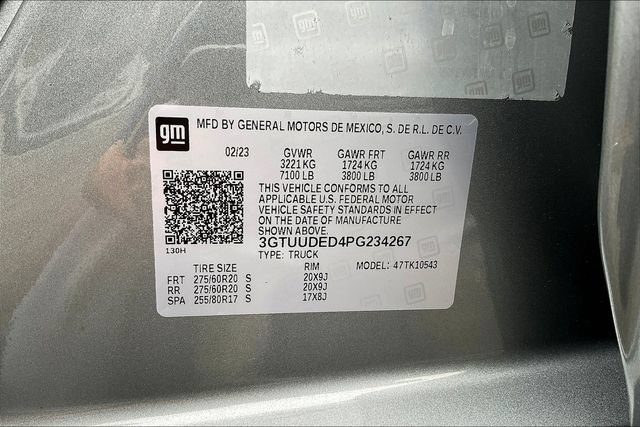 Used 2023 GMC Sierra 1500 SLT w/ SLT Premium Plus Package AWD/4WD image 22