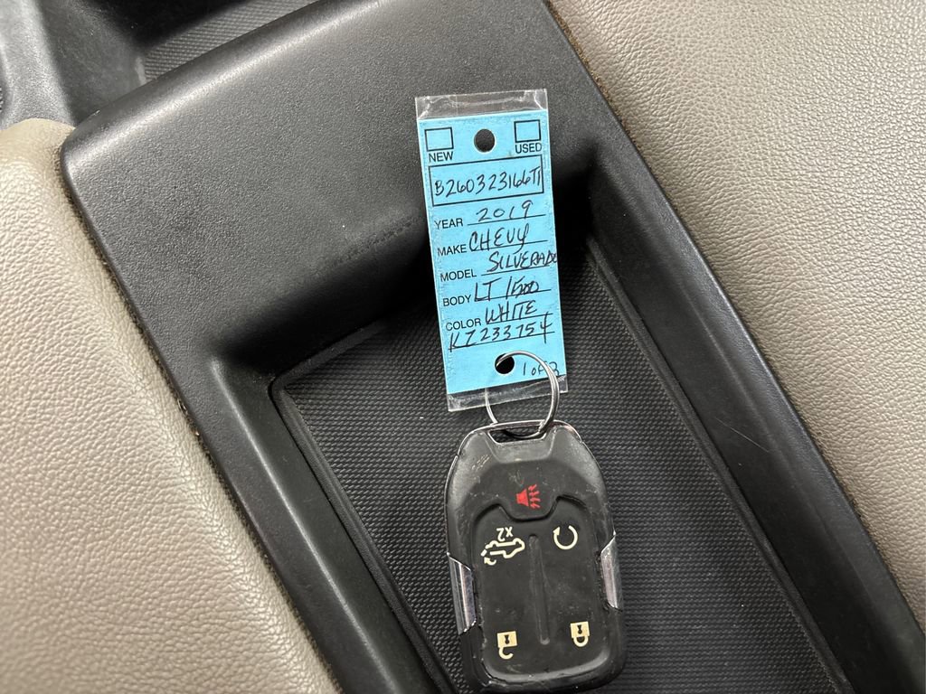 Used 2019 Chevrolet Silverado 1500 LT w/ All-Star Edition AWD/4WD image 39