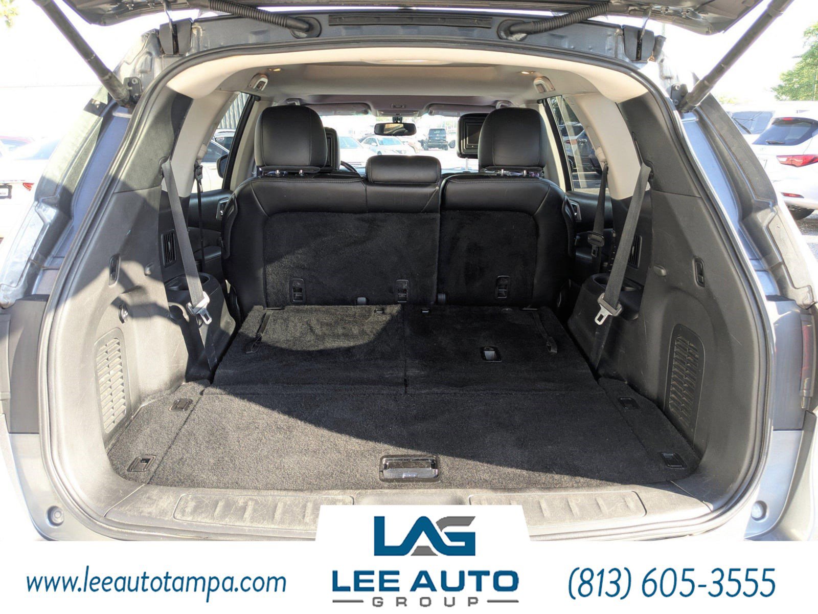 Used 2015 Nissan Pathfinder Platinum w/ Family Entertainment Package image 12