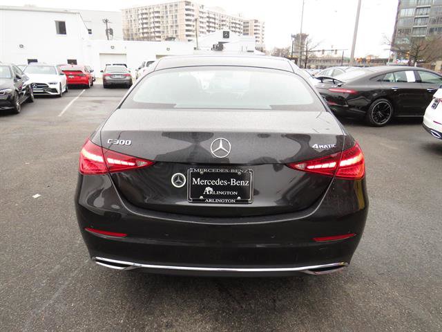 Used 2025 Mercedes-Benz C 300 4MATIC Sedan image 3