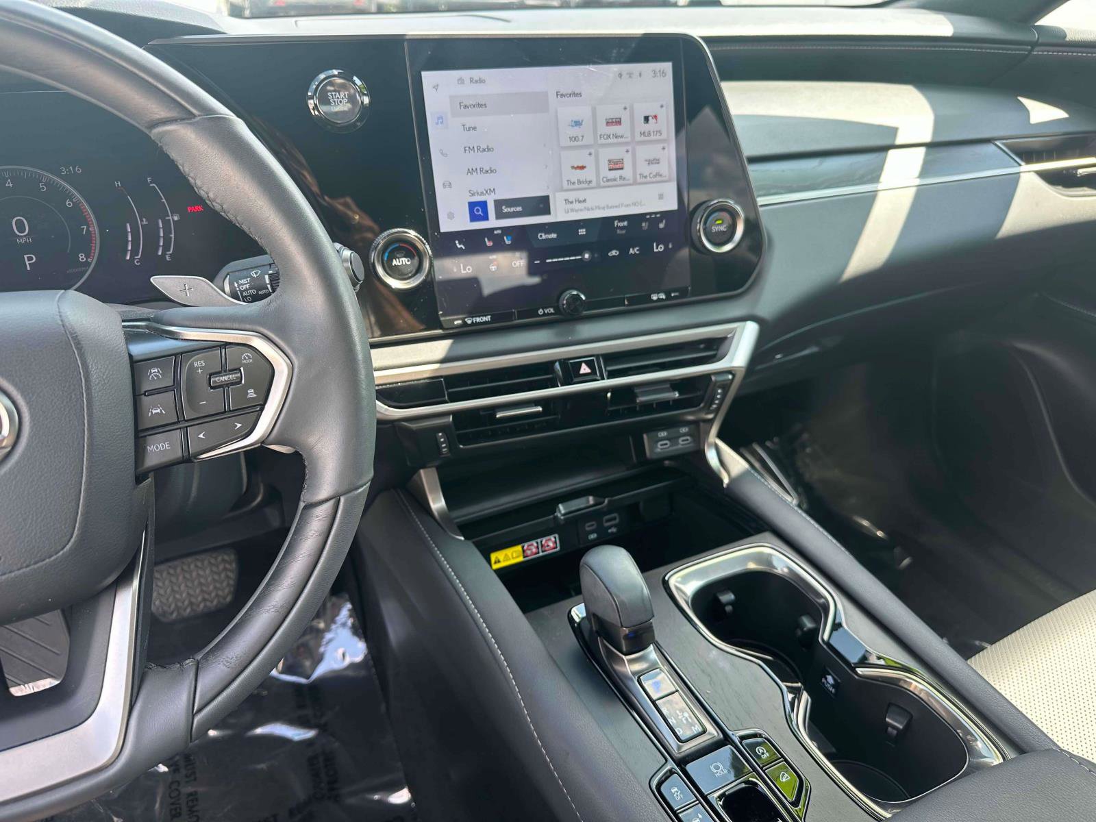 Used 2023 Lexus RX 350 AWD image 20