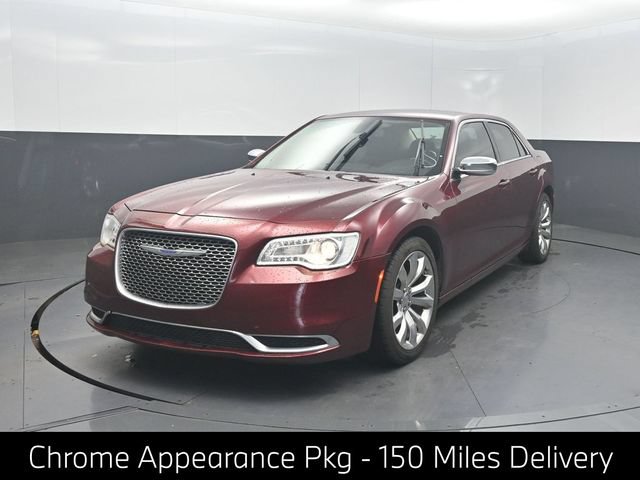 Used 2019 Chrysler 300 Touring w/ Chrome Appearance Package RWD image 1