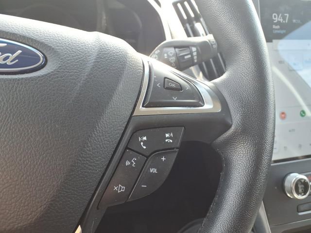 Used 2024 Ford Edge Titanium image 15