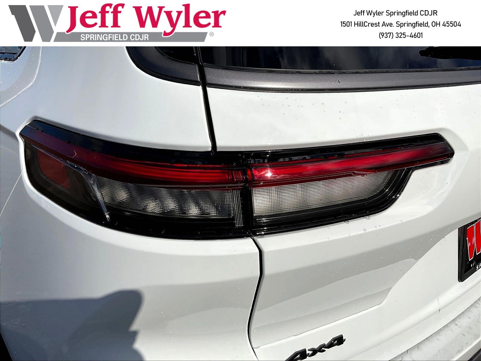 New 2027 Jeep Grand Cherokee L Limited w/ Limited Altitude Package AWD/4WD image 16