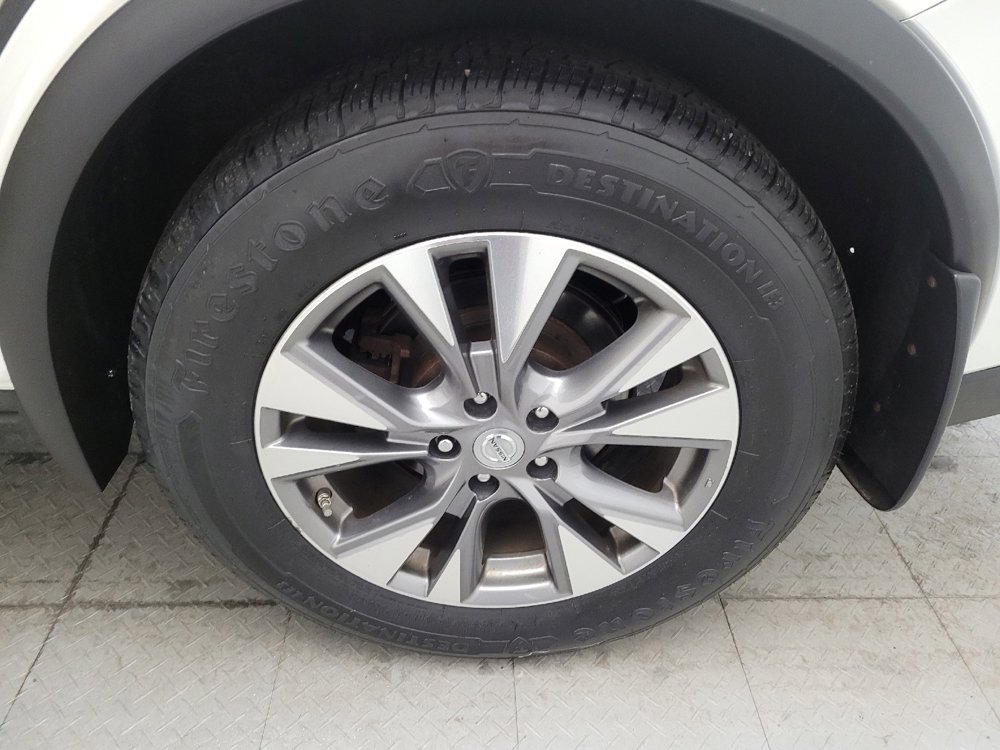 Used 2015 Nissan Murano S w/ Cargo Package image 31