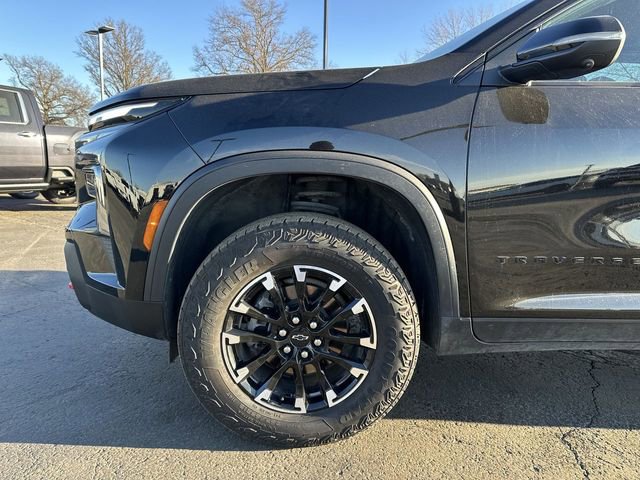 Used 2024 Chevrolet Traverse Z71 image 32