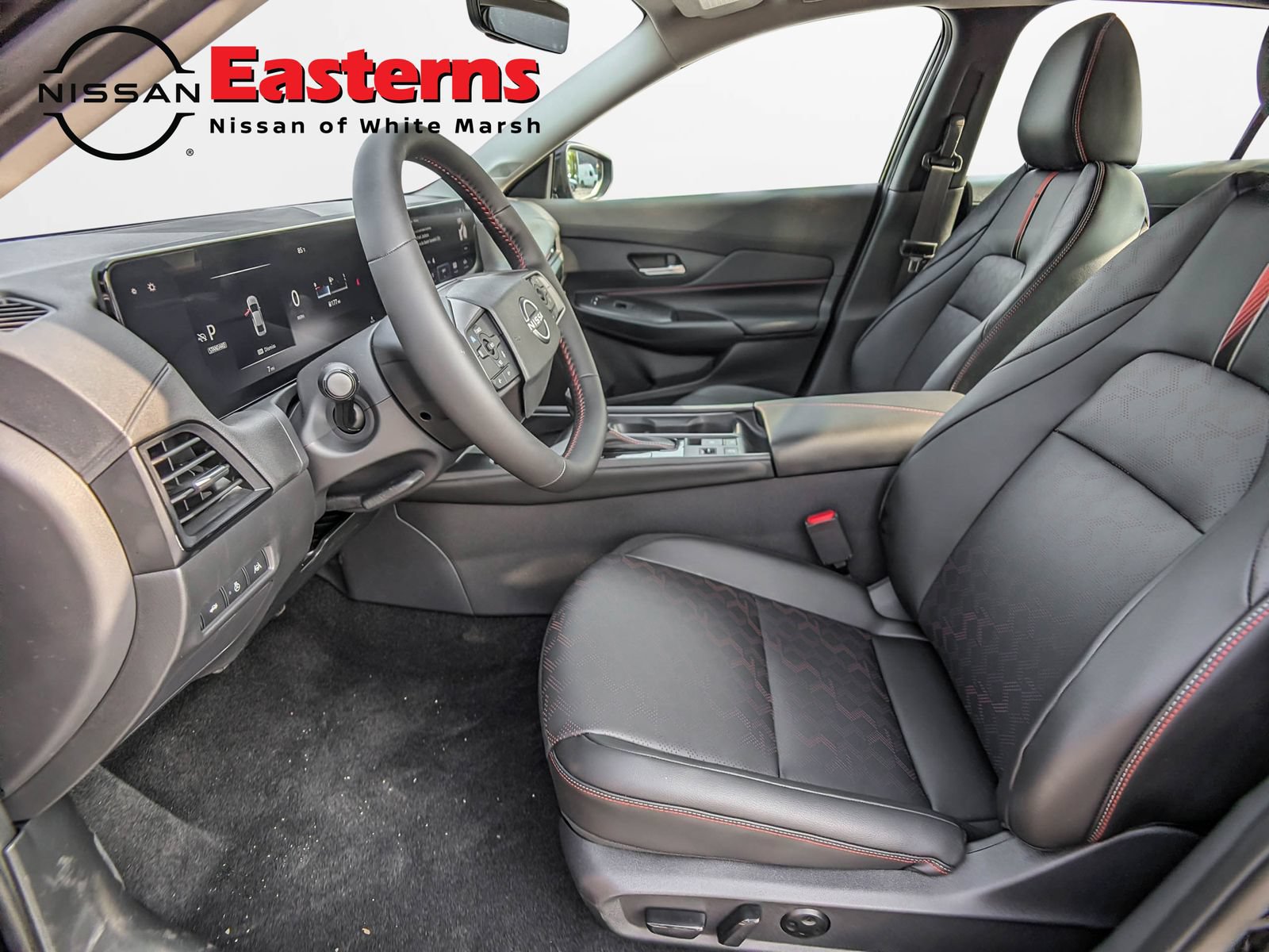 New 2026 Nissan Sentra SR w/ SR Premium Package FWD image 15