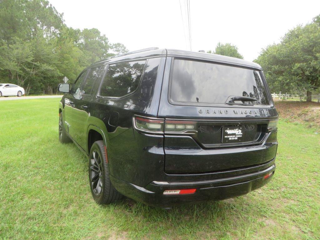 Used 2024 Jeep Grand Wagoneer L Series II w/ Quick Order Packagew 28T AWD/4WD image 8