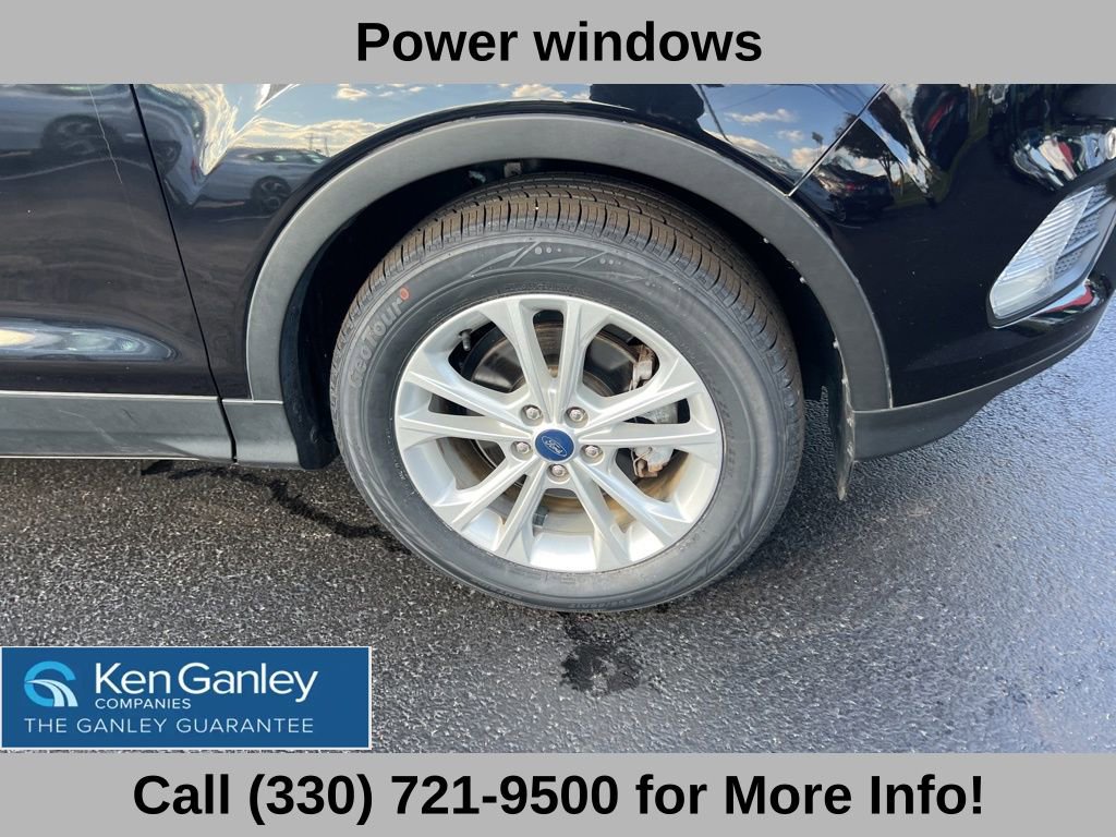 Used 2019 Ford Escape SEL image 21