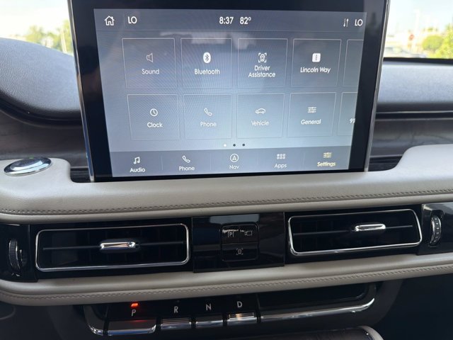 Used 2020 Lincoln Aviator Reserve w/ Elements Package Plus RWD image 32