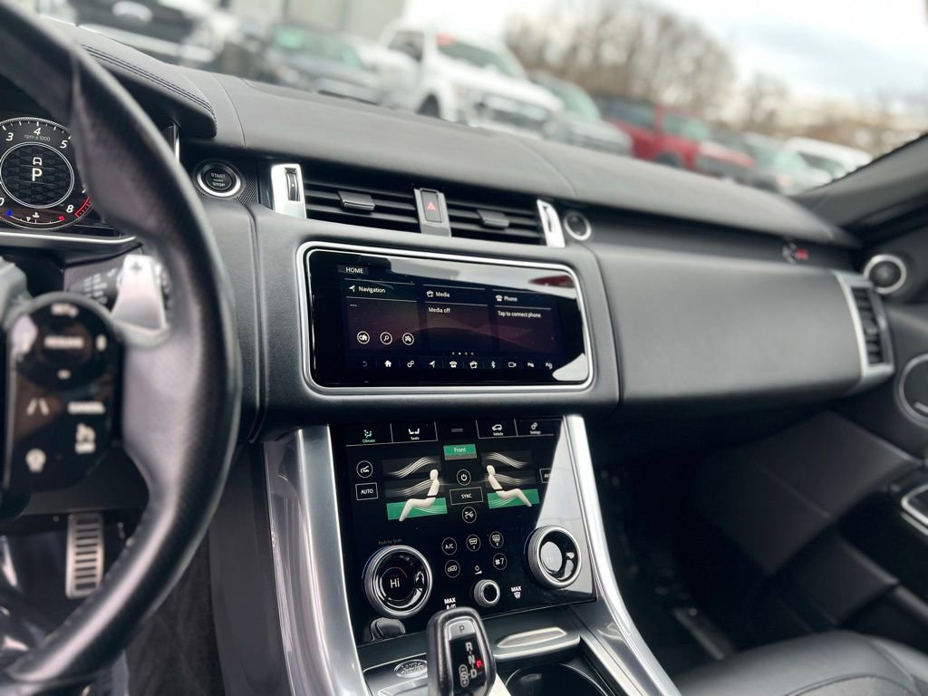 Used 2022 Land Rover Range Rover Sport SVR image 19