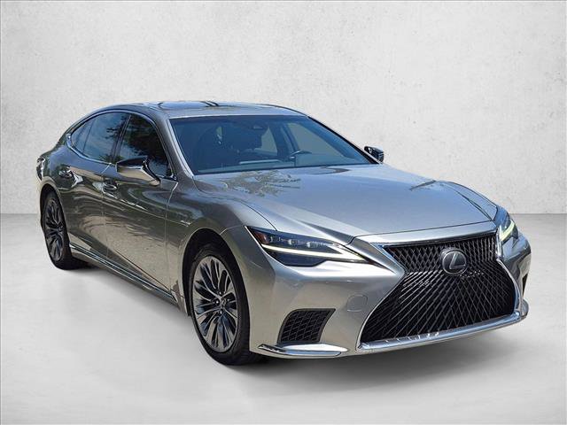 Used 2022 Lexus LS 500 w/ Accessory Package (Z2) RWD image 3