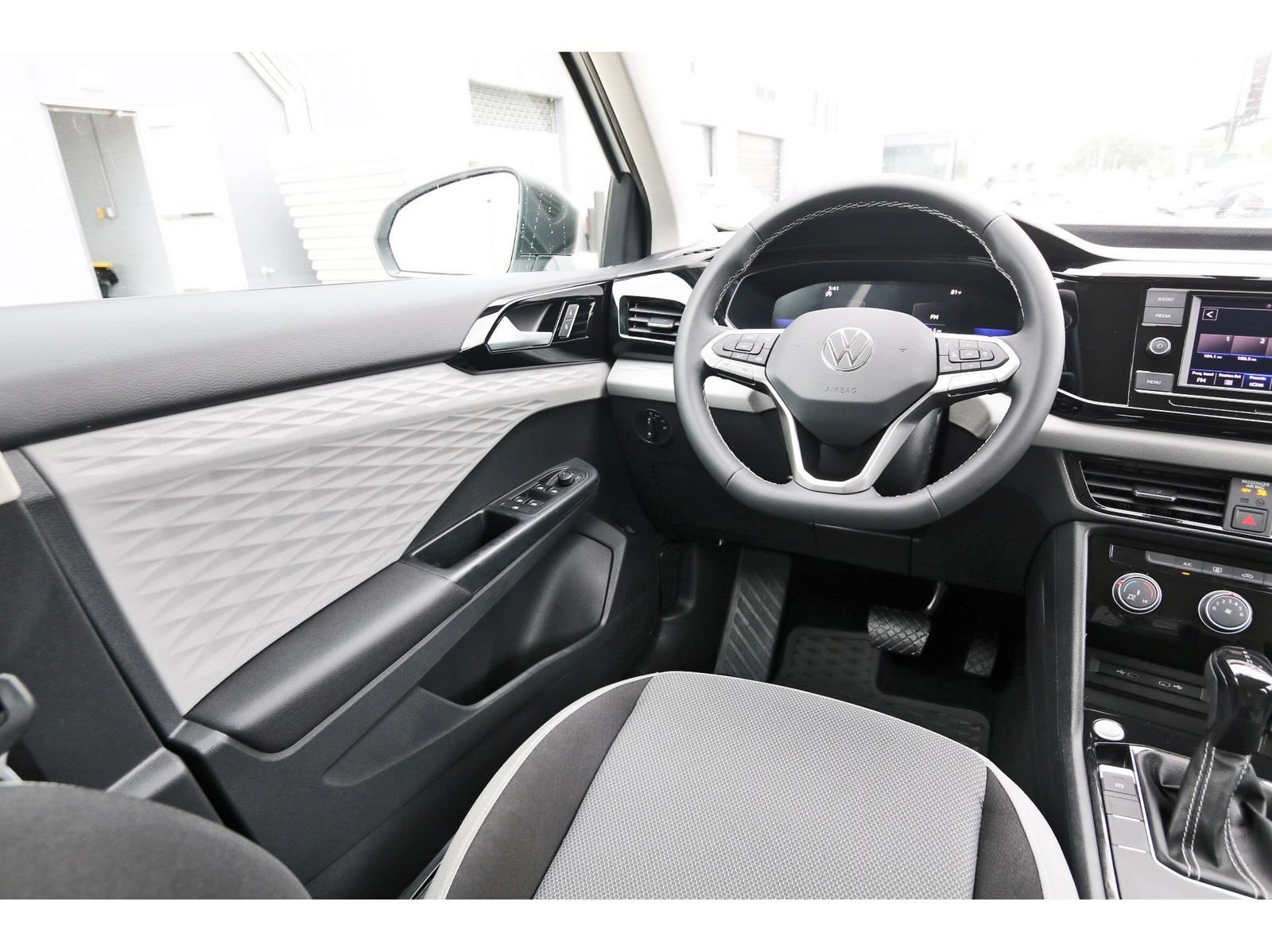 Used 2023 Volkswagen Taos S FWD image 10