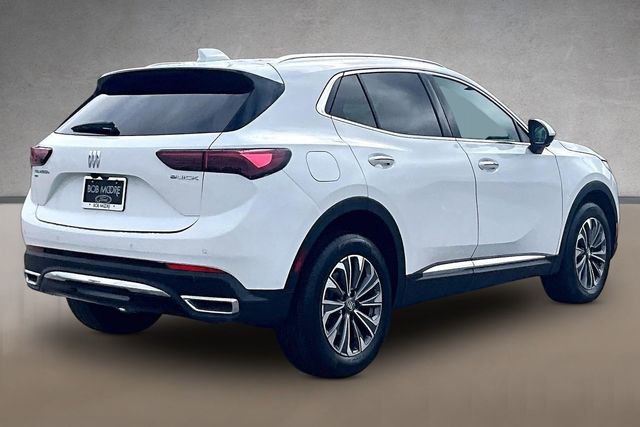 Used 2024 Buick Envision Preferred AWD/4WD image 2